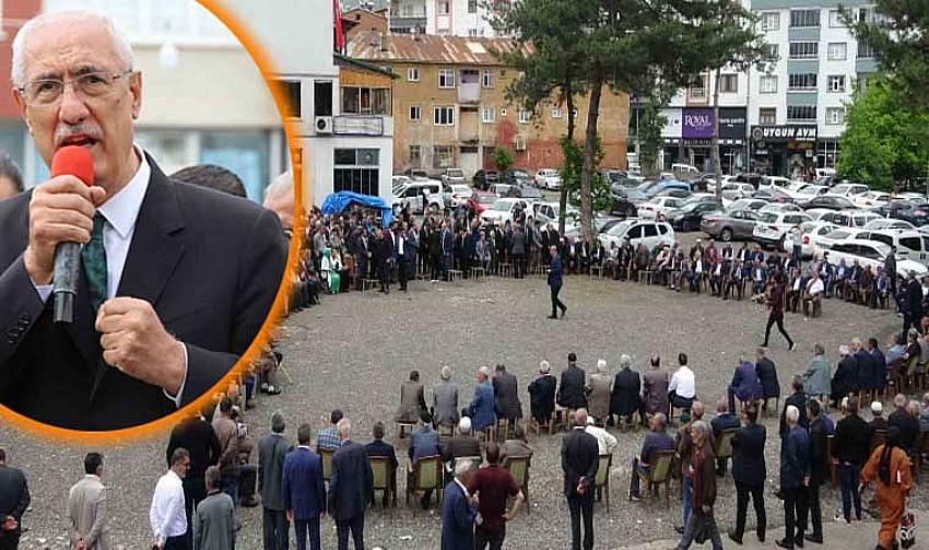 BERDİBEK: VATANDAŞLAR EMİN ELLERE ANAHTARI VERMİŞTİR