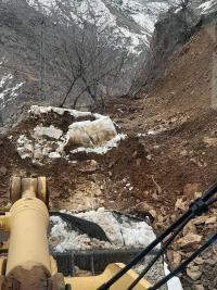 Genç Sağgöze'de Yol Kapalı, Elektrik Yok